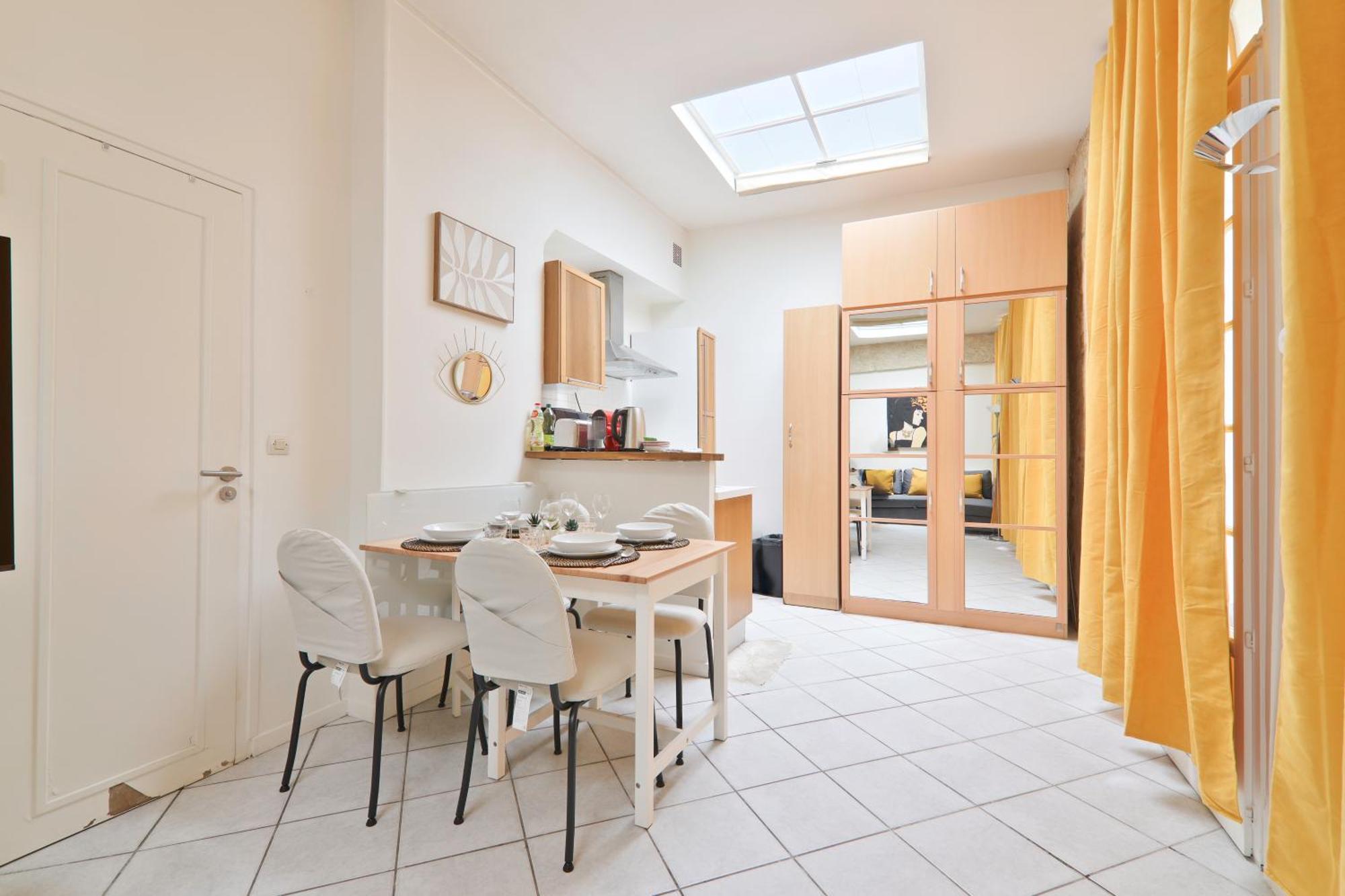 Studio Appartement Quartier Musee Du Louvre 3 Free Netflix Paris Exteriör bild